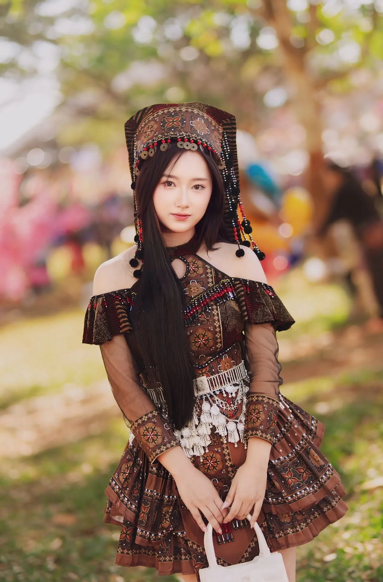 น้องใหม่อุ้มผาง เน็ตไอดอล